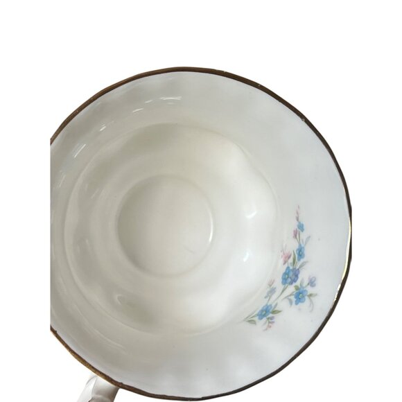Royal Albert Memory Lane Bone China Blue Floral Teacup & Saucer Forget Me Not - Picture 5 of 9